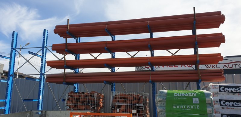 Rafturi cantilever second hand.